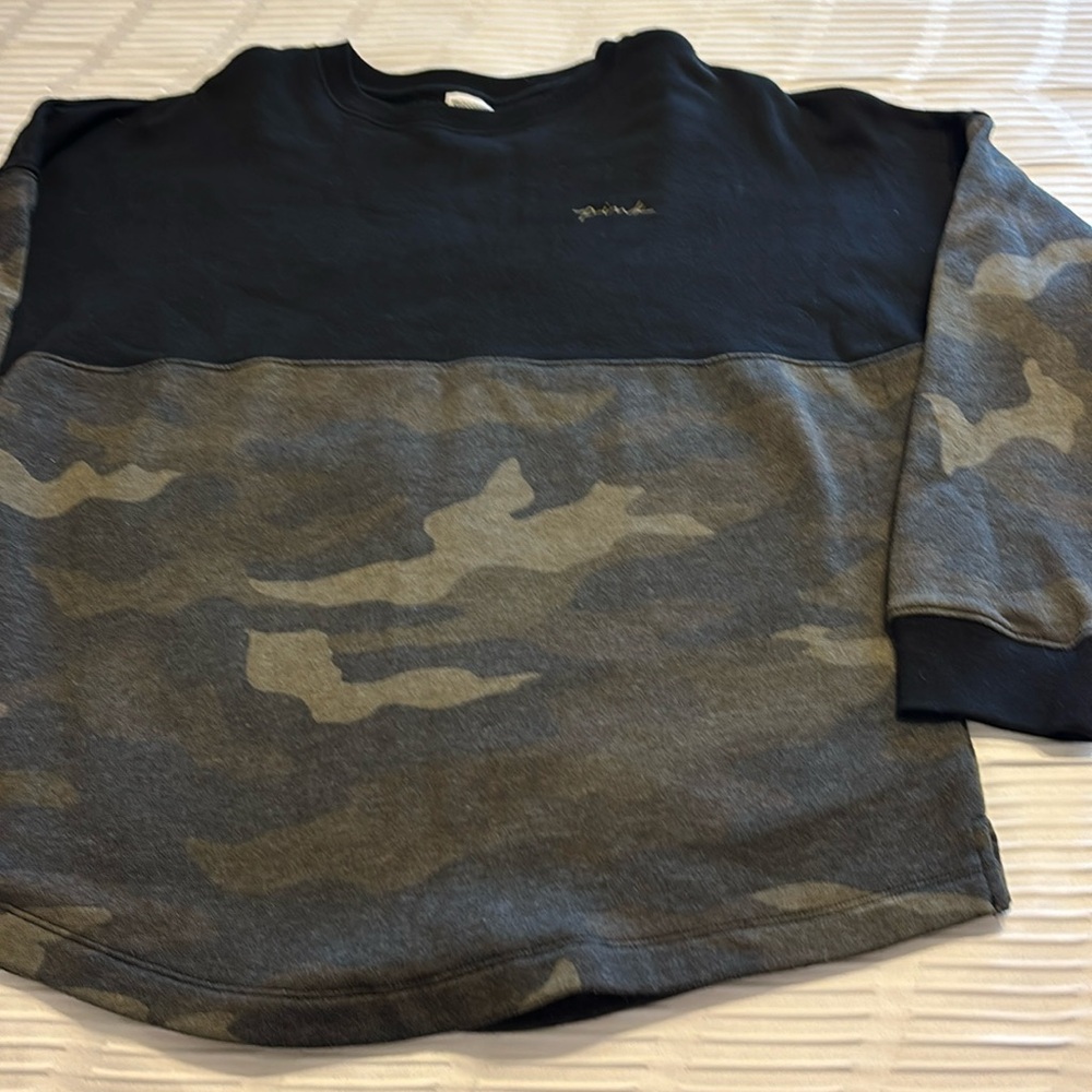 Sweat shirt
